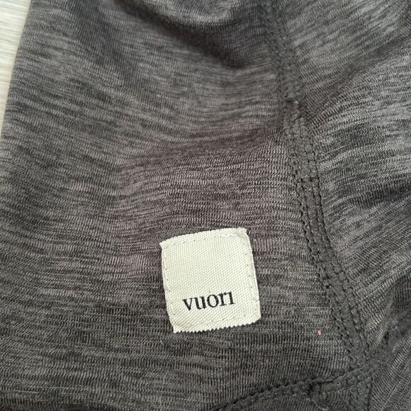 Vuori racerback tank top - Picture 3 of 5